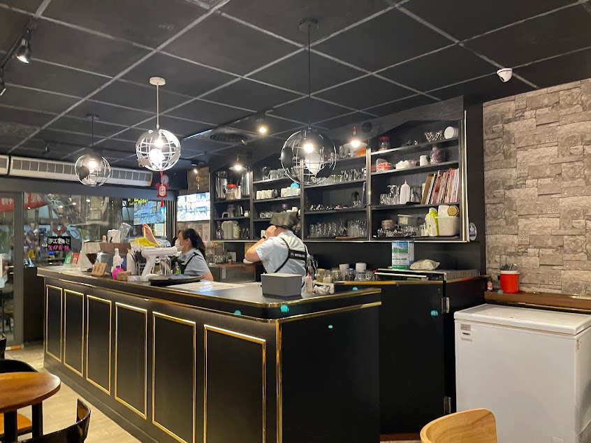 富鄰複合式餐坊