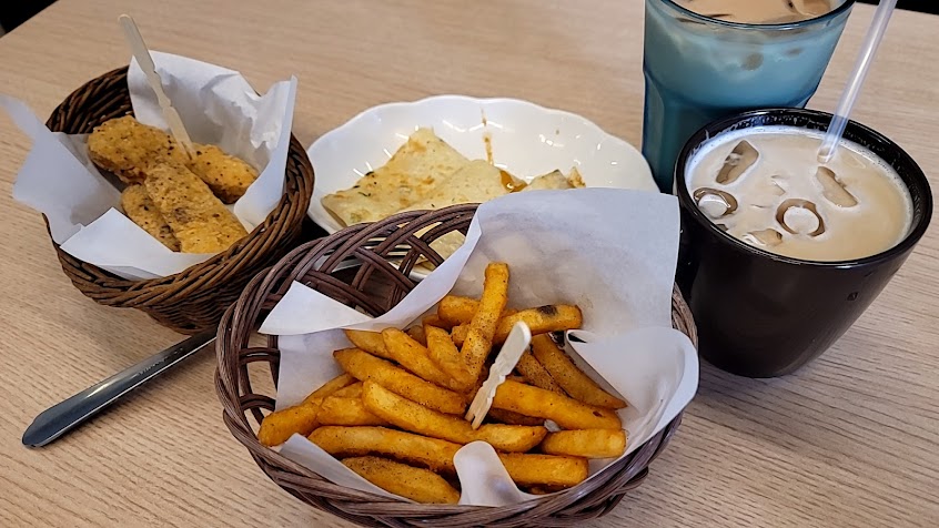 麥味登七堵崇信店