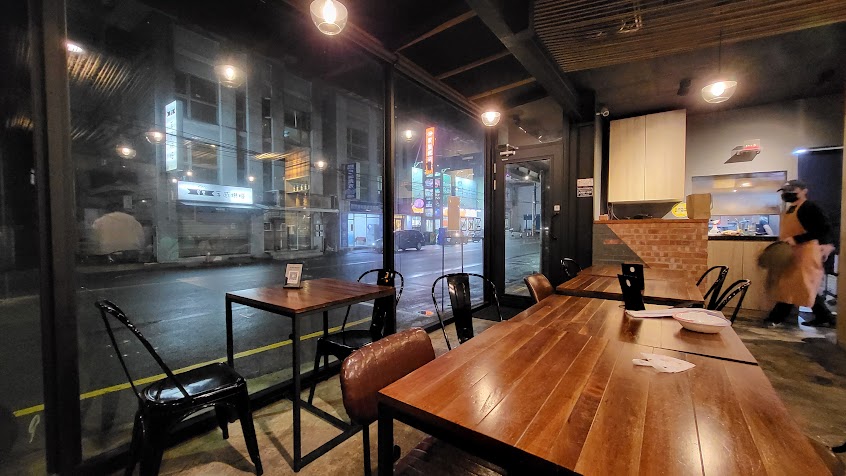 朵義餐桌（不提供訂位）