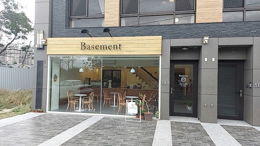 Basement cafe hsinchu