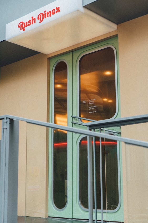 Rush Diner 復興北路223號