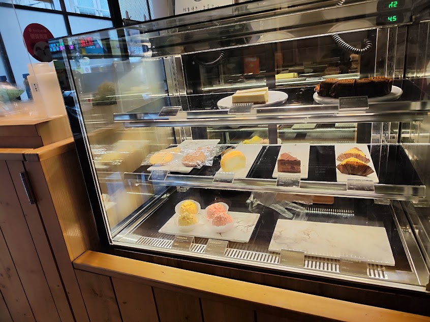 Louisa Coffee 路易．莎咖啡(圓山直營門市)