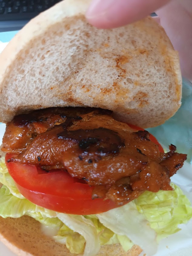 拉亞漢堡 北市愛國