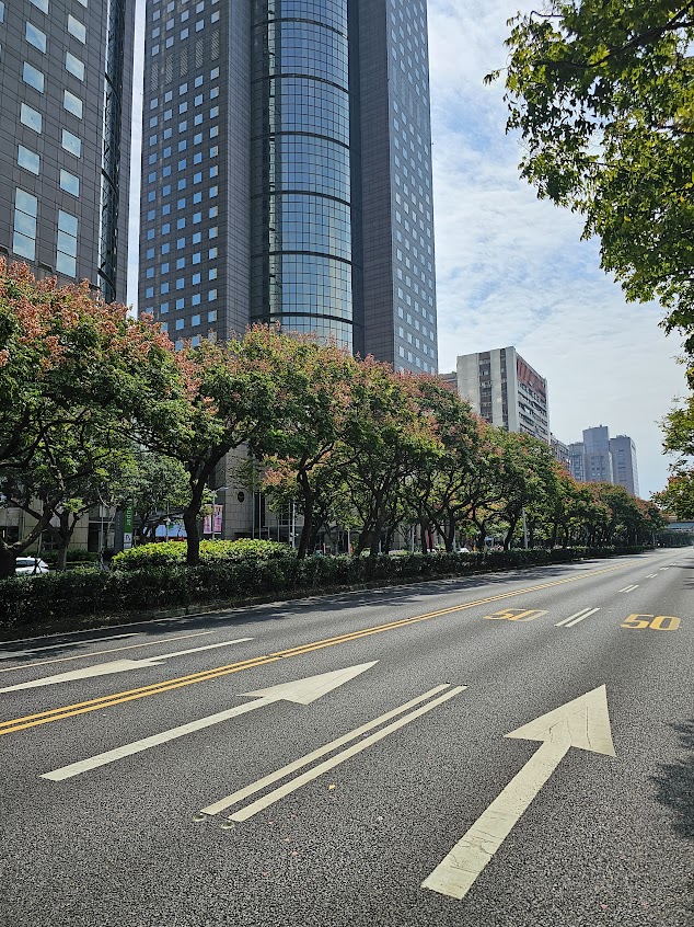 遠企中心辦公大樓