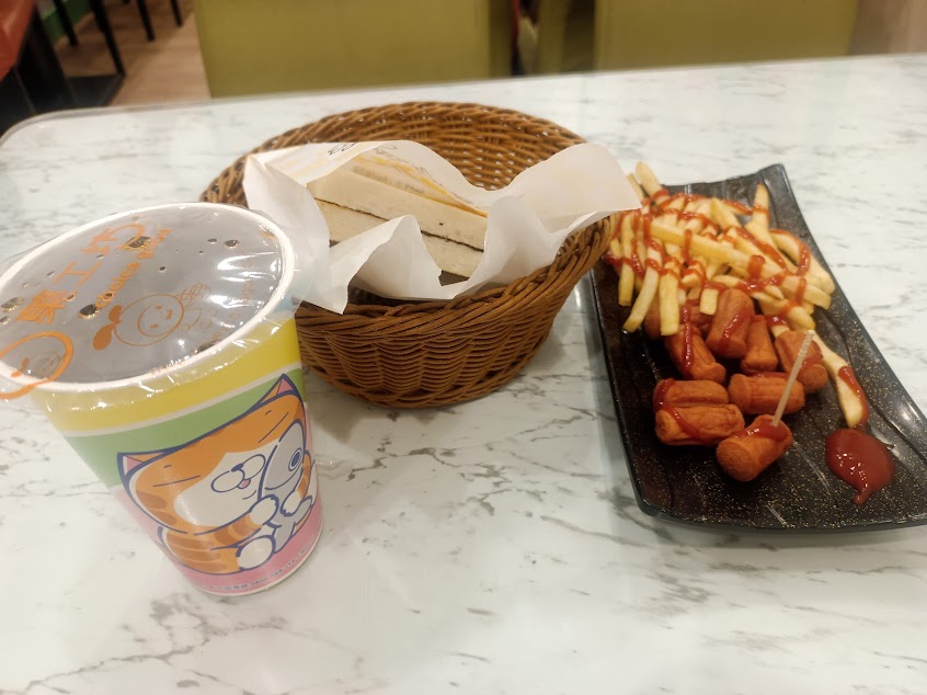 弘爺漢堡(福德店)