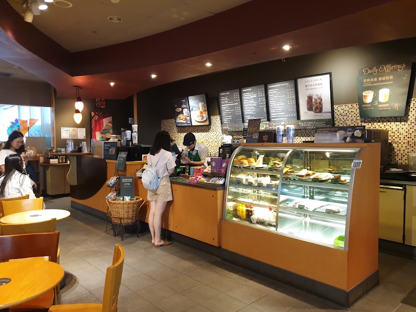 星巴克 二重門市