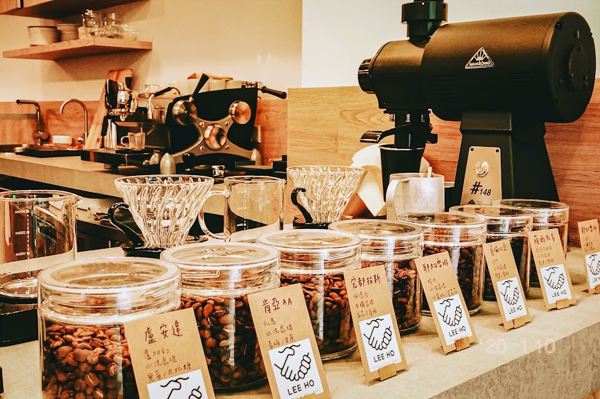 LEE HO咖啡&油畫體驗教室