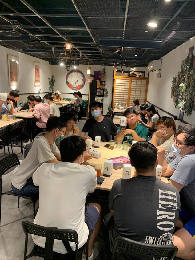 貓咪貓咪G8cat 披薩桌遊店 （天仁茗茶旁巷內）