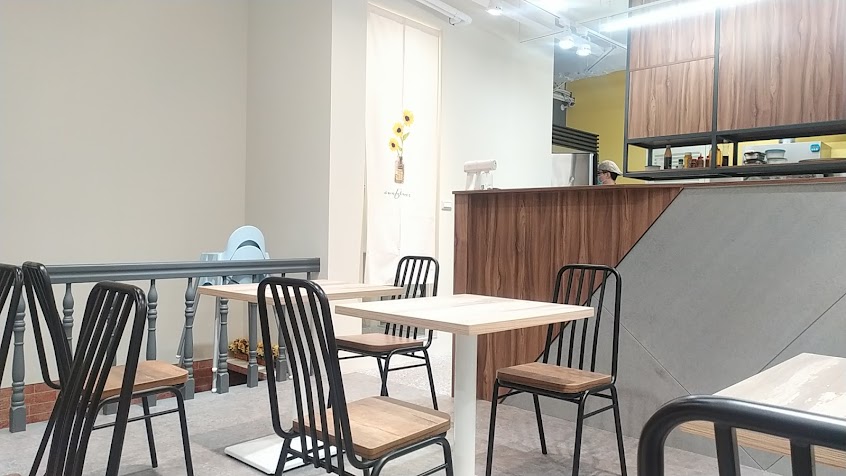 米尼球和洋家庭食堂/新莊美食/定食/烏龍麵/咖哩飯