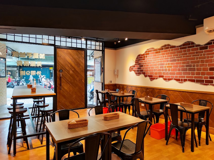 Vicoli 弄 pasta&pizza 蘆洲店