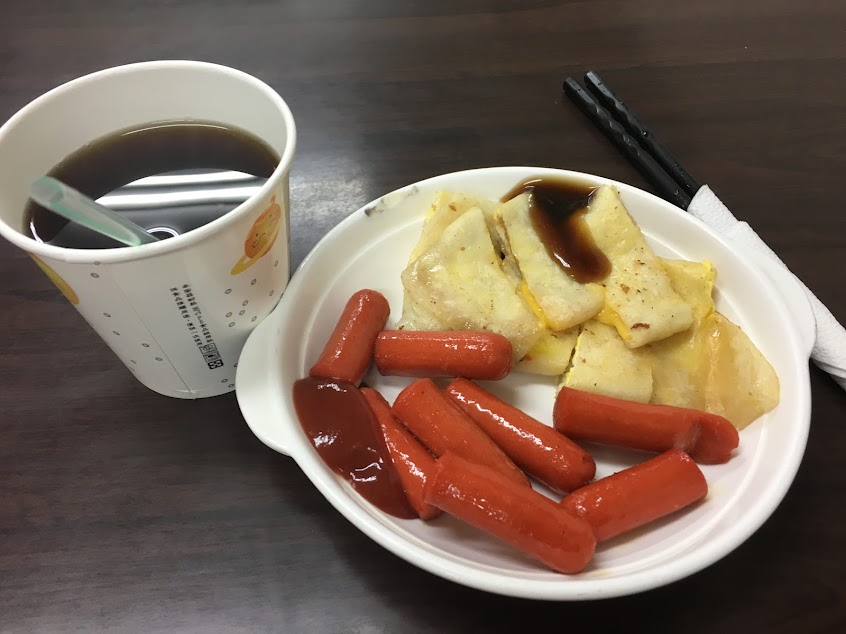 阿圓早餐店(漢堡三明治飲料)