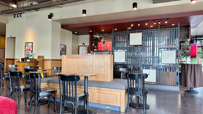 STARBUCKS星巴克-淡水漁人碼頭門市