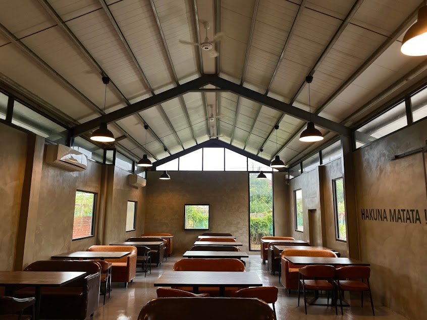 紅磚園邸（車子勿入巷內，請停八德街上）