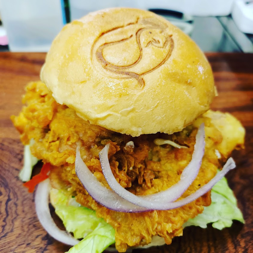 慵懶貓爵貓愛漢堡包