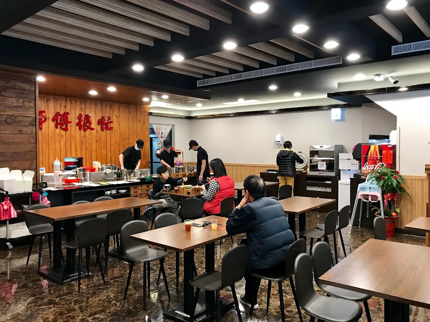 師傅很忙平價鐵板燒