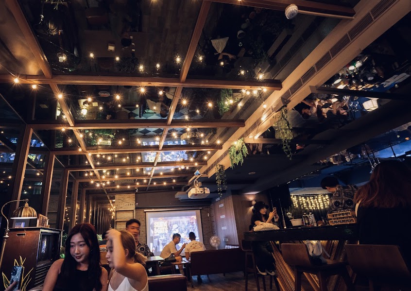 Loft 隱樓 Bar｜林口酒吧、駐唱餐酒館推薦｜林口調酒水煙館