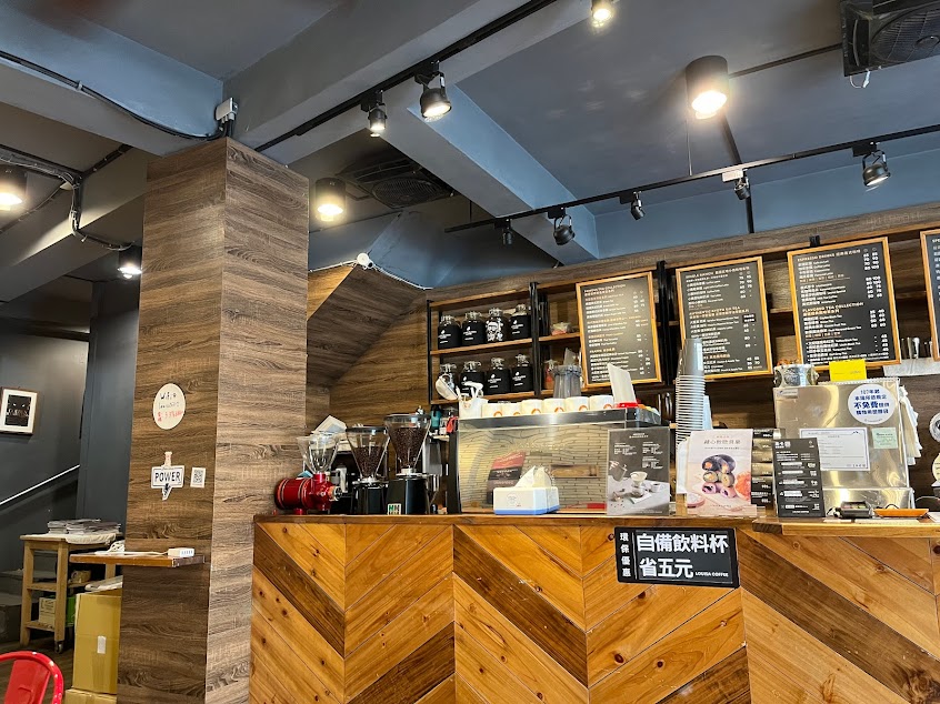 Louisa Coffee 路易・莎咖啡(桃園桃鶯門市)