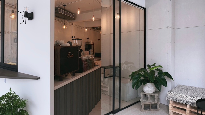 倆朵花咖啡工作室｜TWO FLOWERS COFFEE.‎⌇無限時無訂位‎⌇‎不接待兒童‎⌇寵物友善‎⌇小型甜點咖啡餐會