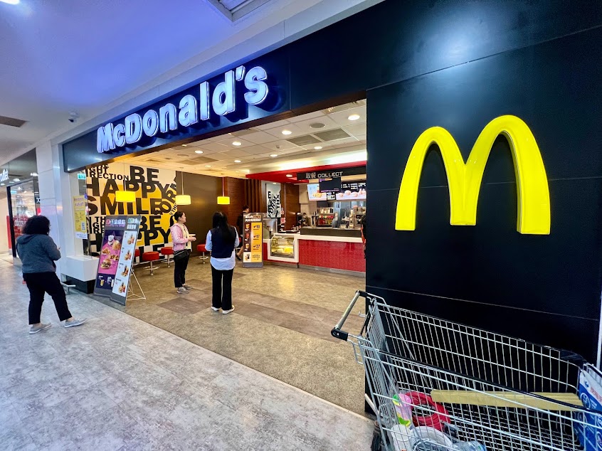 麥當勞-桃園經國家樂福餐廳