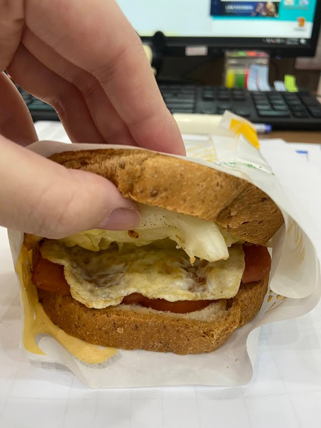 拉亞漢堡 楊梅楊新