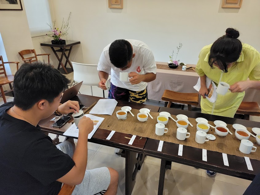 沐羽軒茶學苑 | 木羽商號|林麗華茶藝 — 可可遇見茶/茶葉專賣/茶道教學/白茶、高山茶、紅茶、烏龍茶、野放茶、自然農法/可可專賣/茶文化推廣