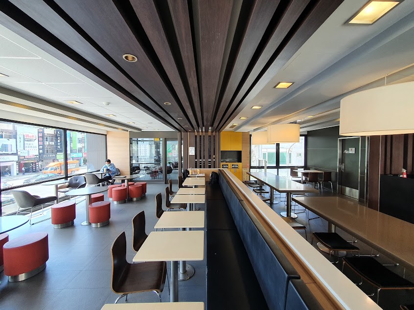 麥當勞-南崁中正餐廳
