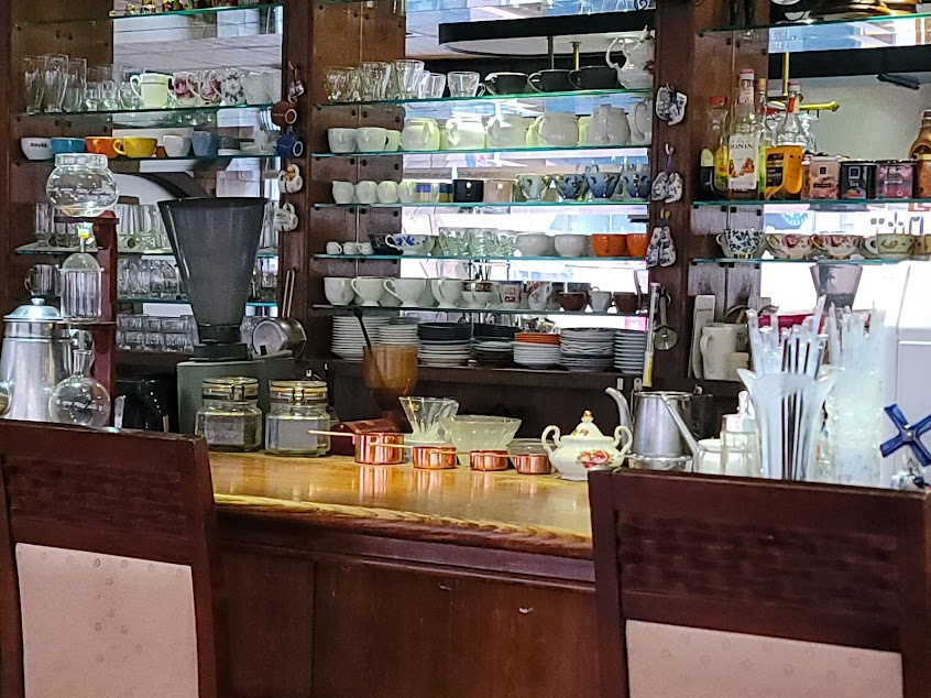 四季芳庭咖啡館