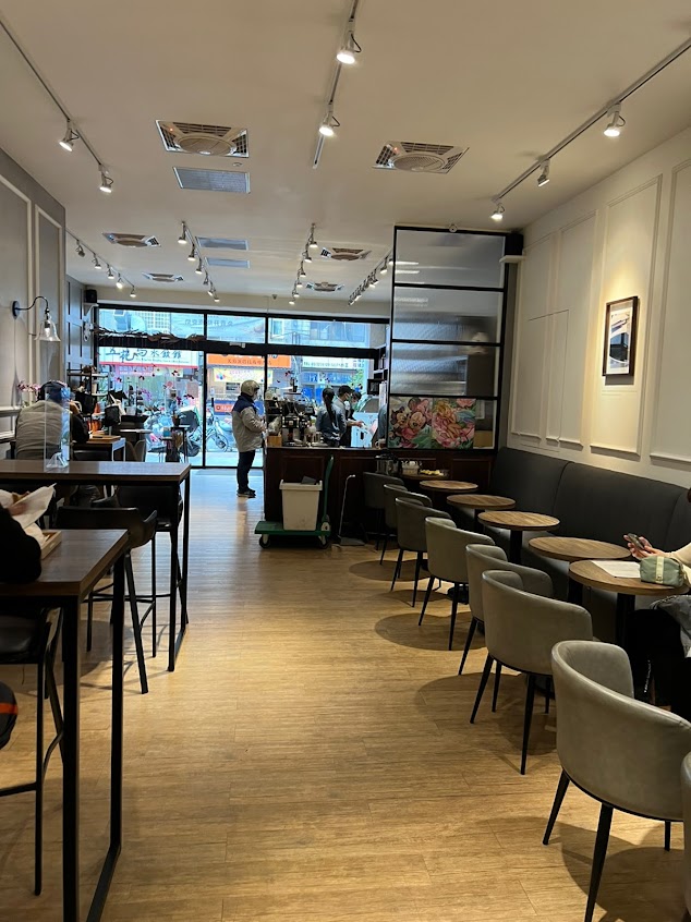 Louisa Coffee 路易.莎咖啡(桃園大竹門市)