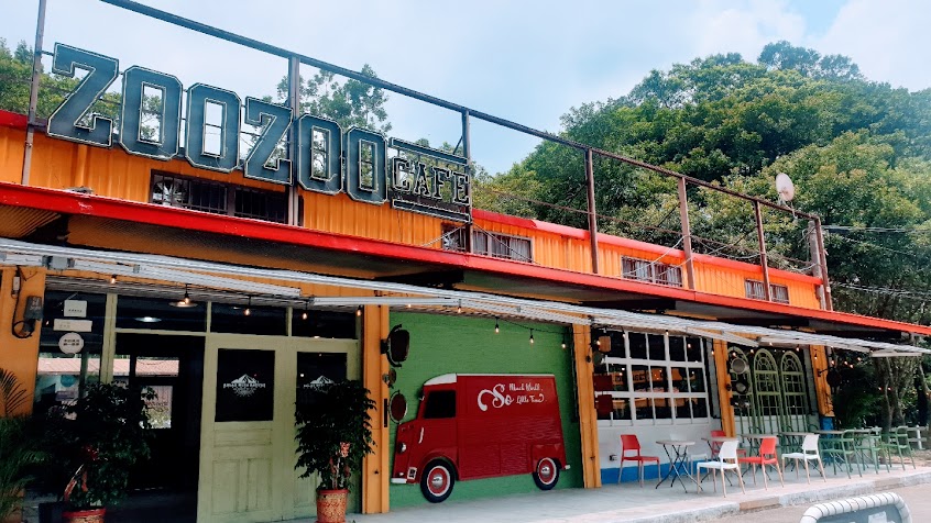 ZOO ZOO CAFE