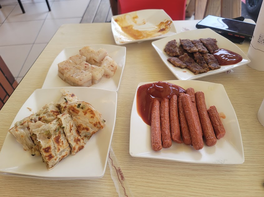 阿寶晨食館 旱溪店