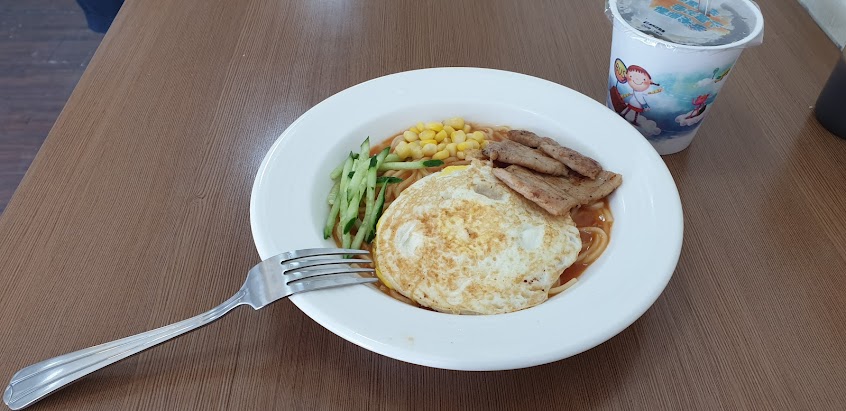 弘爺漢堡 – 辰華店