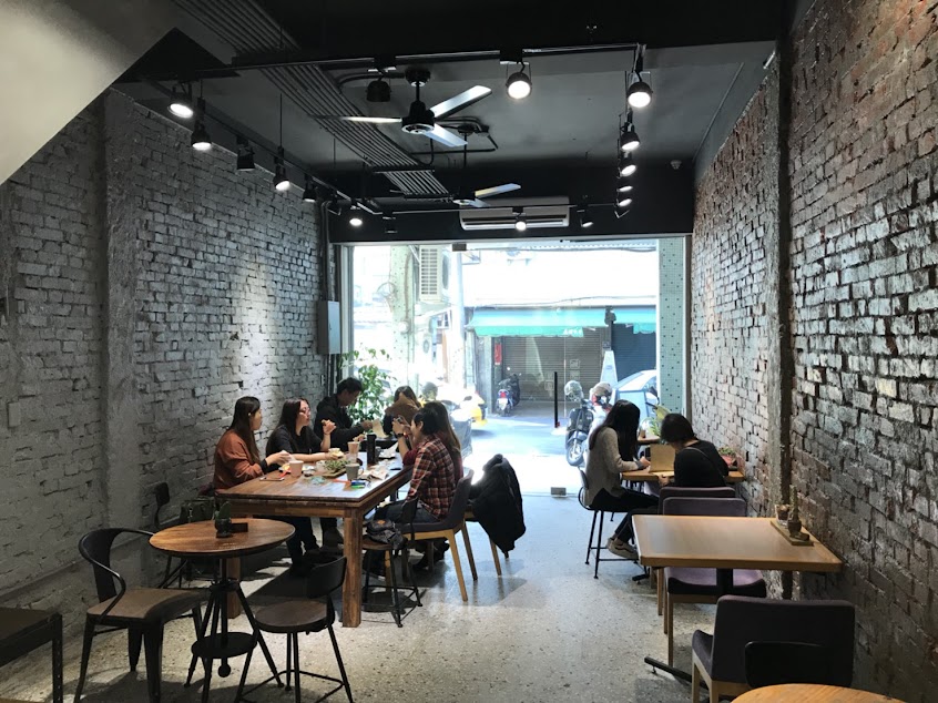 Zha Deng Brunch 渣凳早午餐下午茶