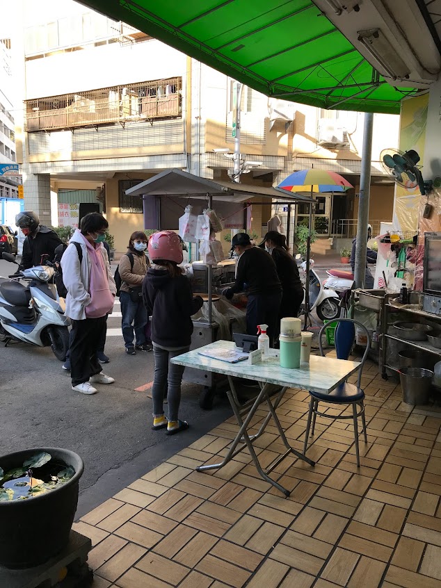 弘爺漢堡 – 新陽二店