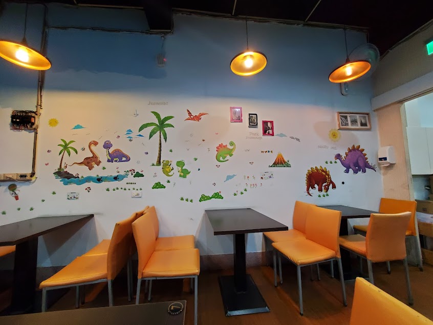 漢堡超人逢甲店