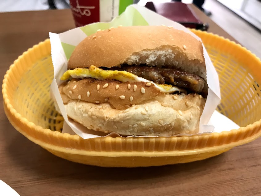 弘爺漢堡 巧雨店