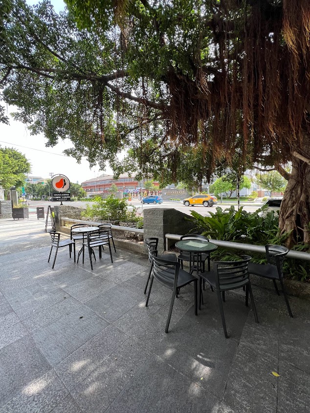 路易．莎咖啡 (一中門市)