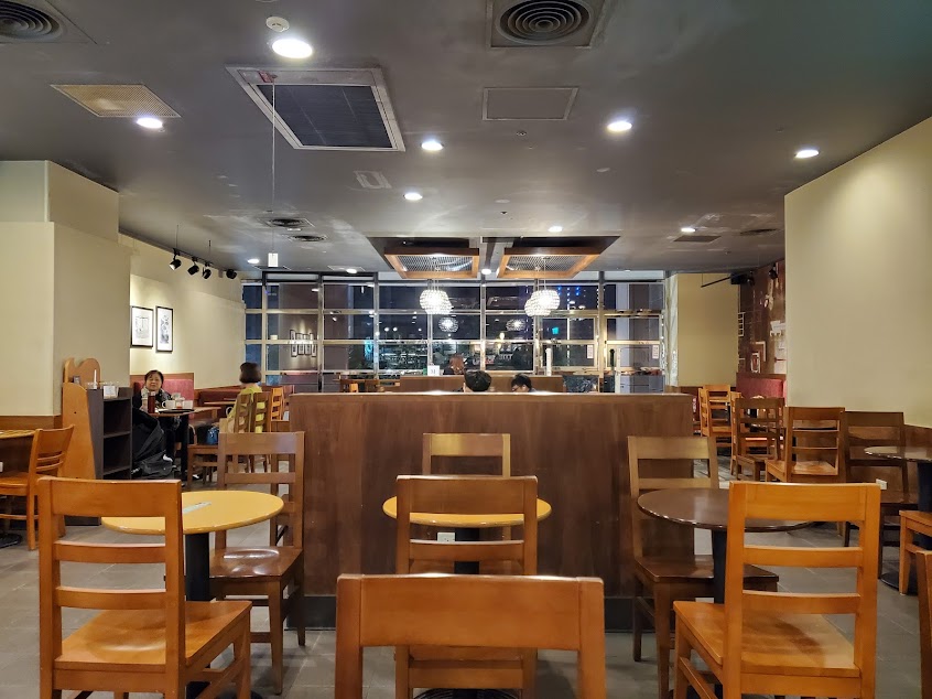 星巴克 台中三越11門市