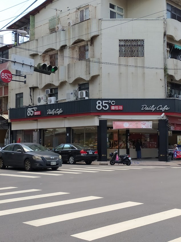85度C咖啡蛋糕飲料麵包-台中昌平店