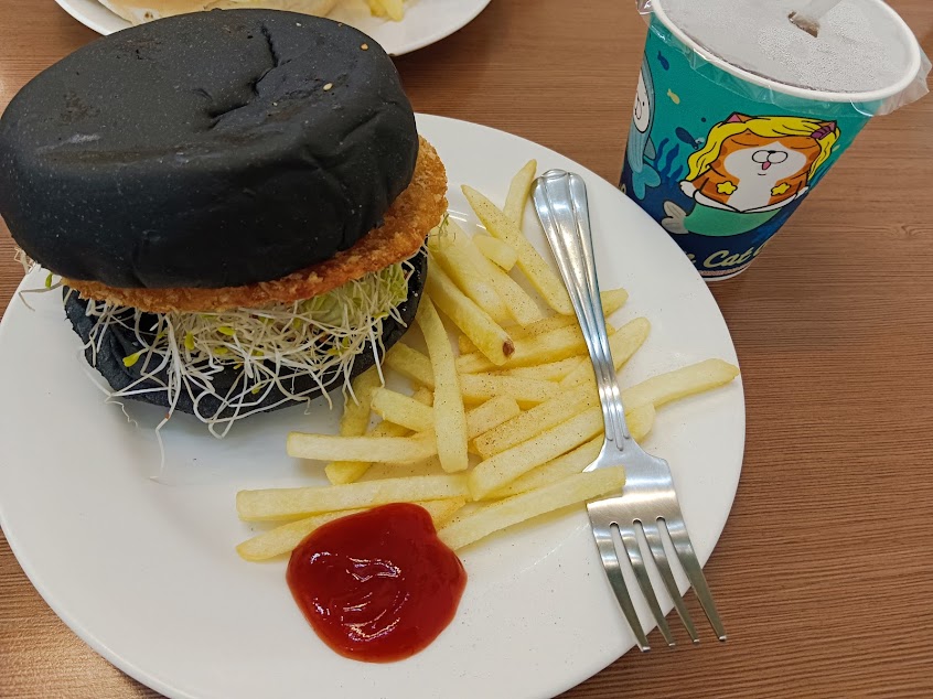 弘爺漢堡 – 豐功店