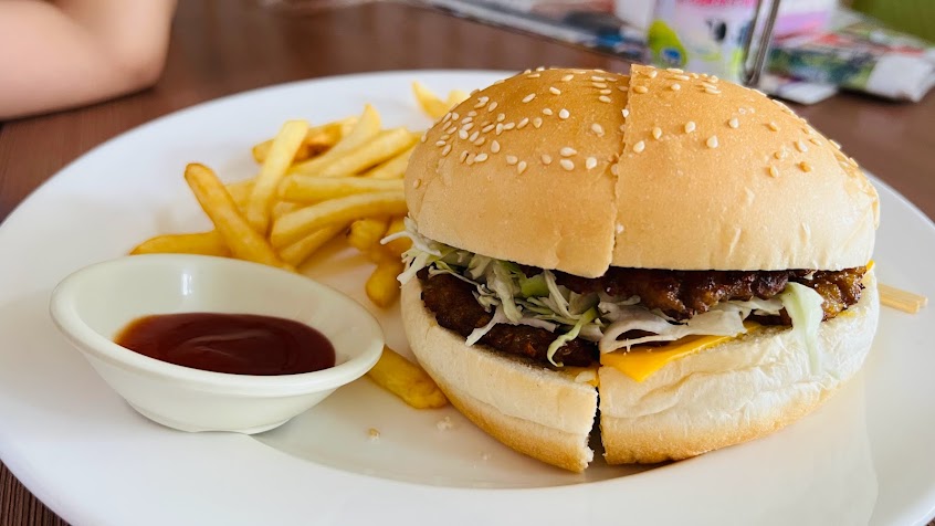 弘爺漢堡安康店