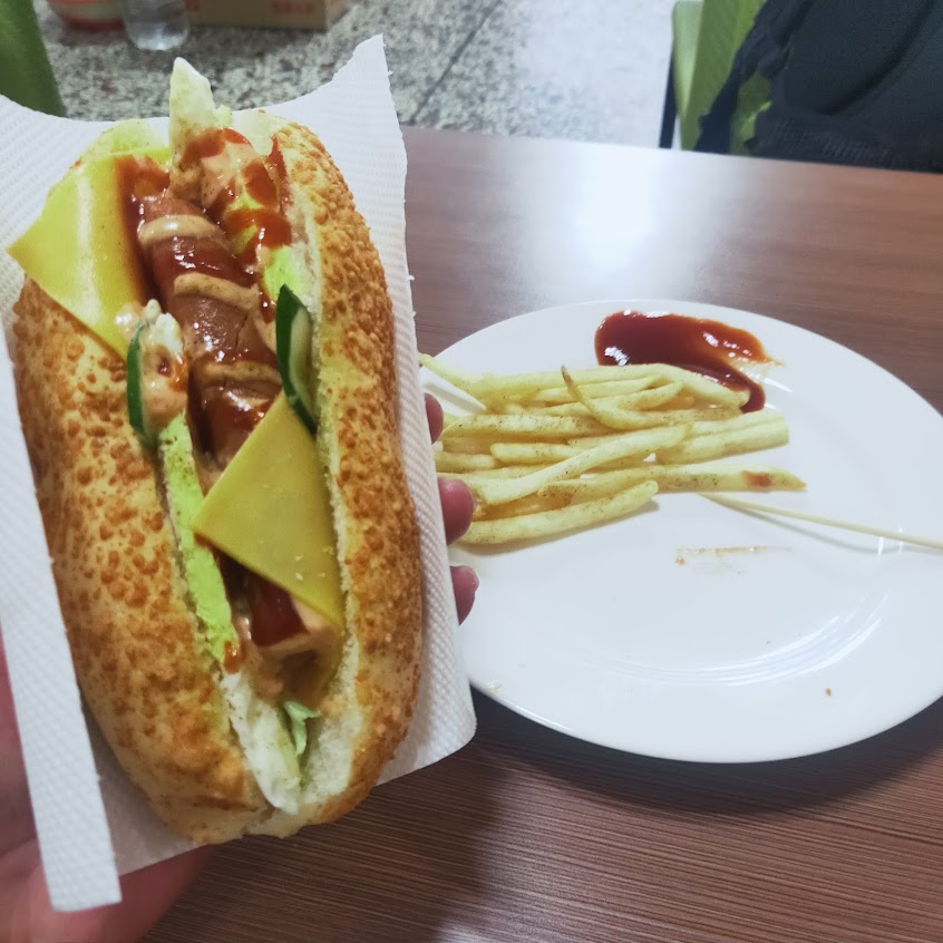 弘爺早餐-內東店