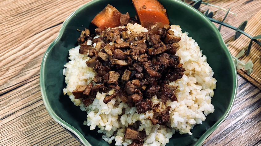 素食紅麵線(然雅蔬食館)