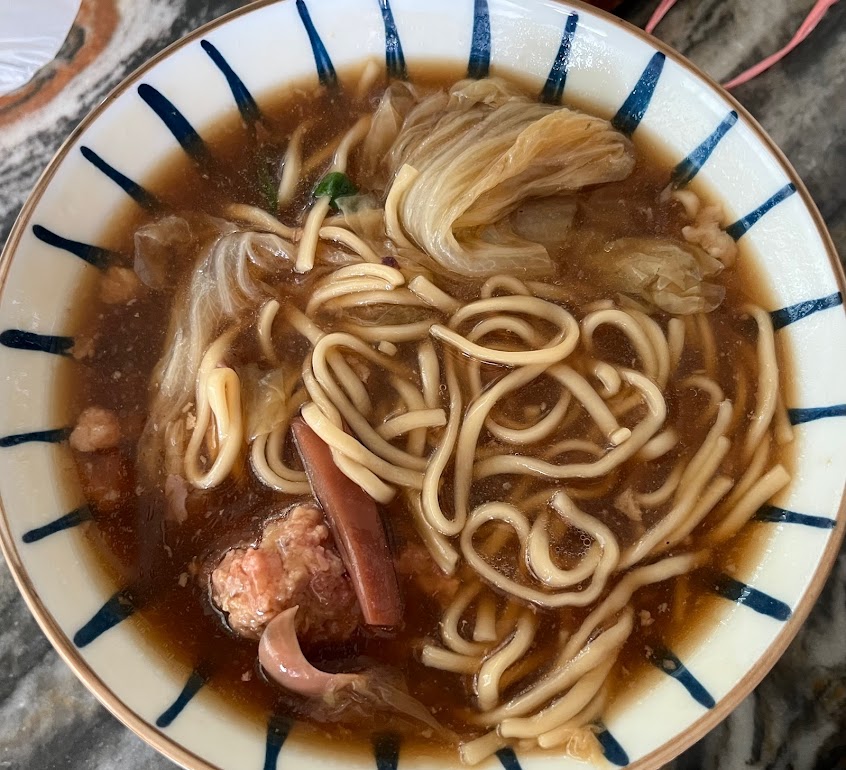 早午餐魷魚羹麵
