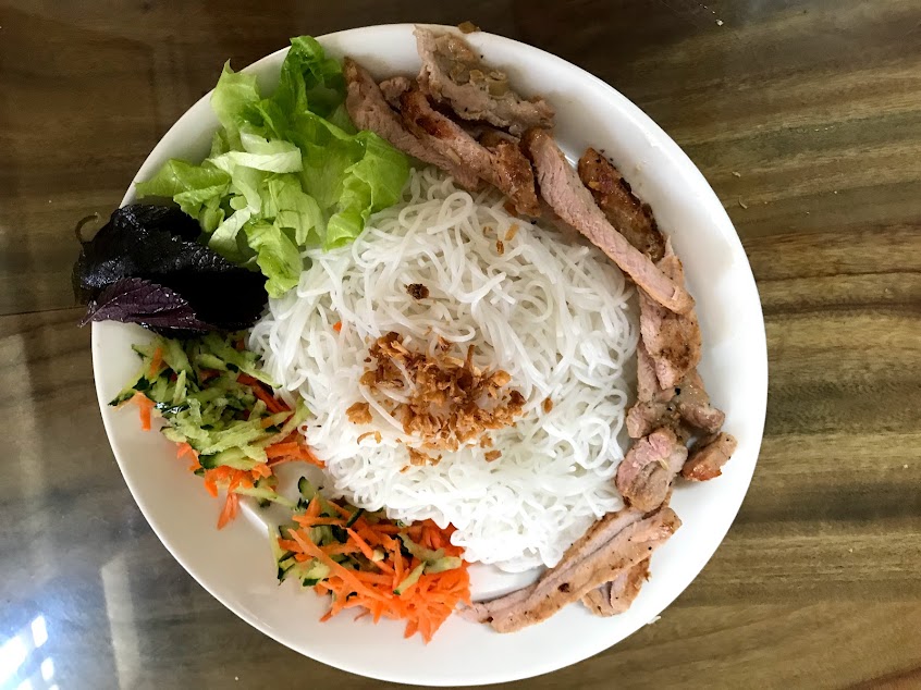 卦山神廚越南美食