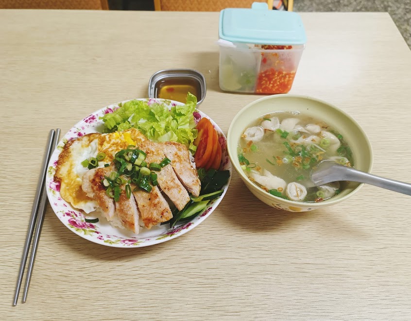彩菱鮮炒館