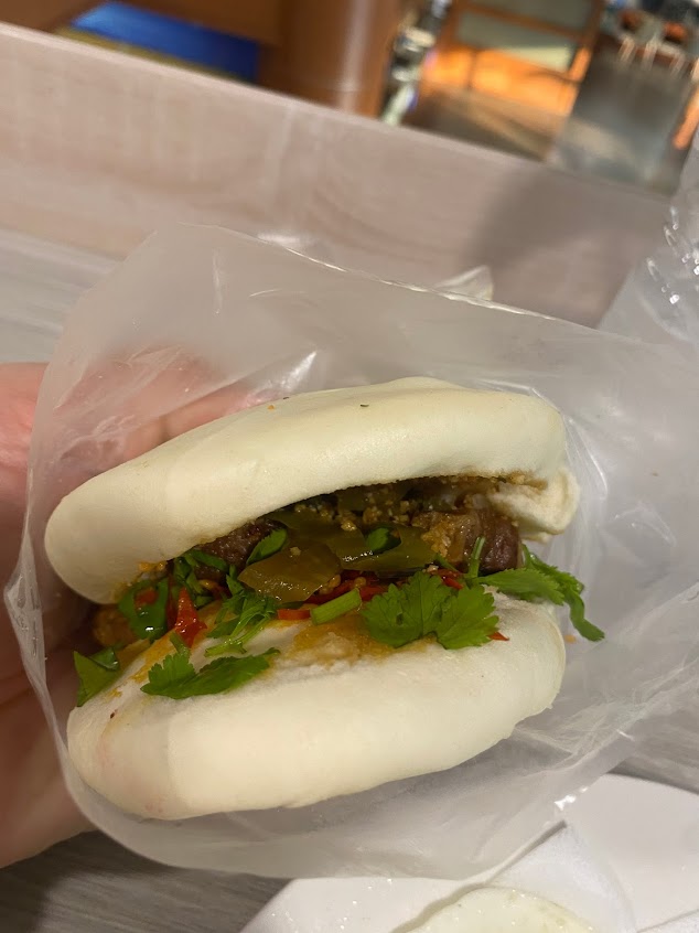 珍味早午餐 刈包 大麵羹 香菇肉羹麵