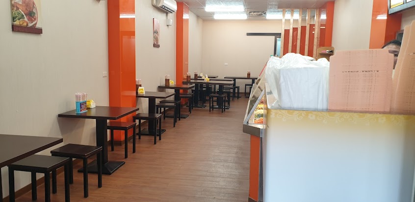 巧成精緻便當 神岡店: (04)2563-3577