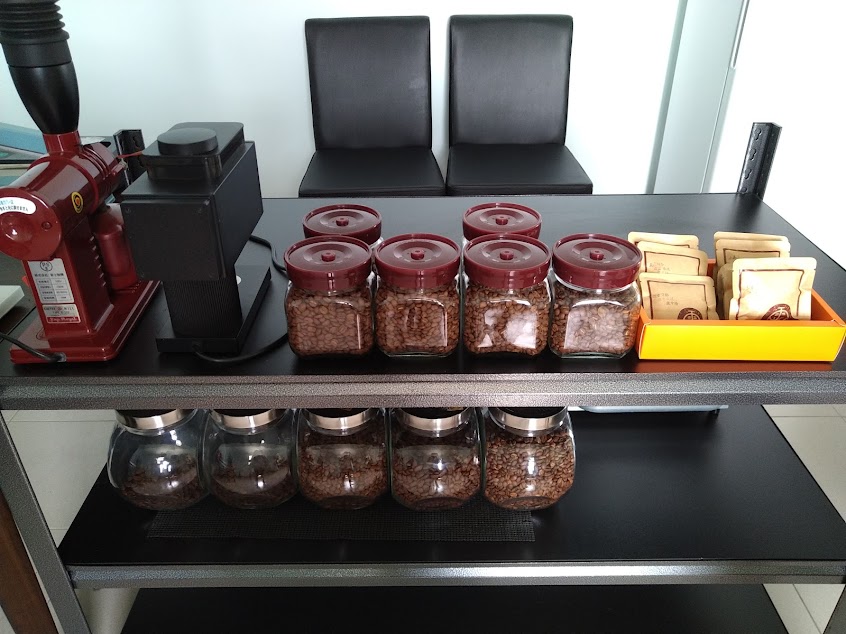 霜珈琲自家鮮烘咖啡