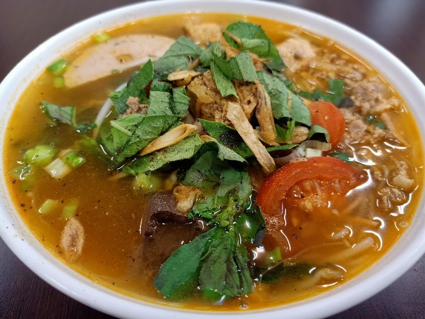 金喜燒火鍋，板燒