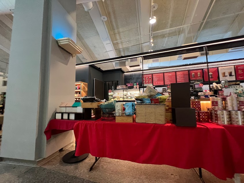 星巴克 東山休息站門市